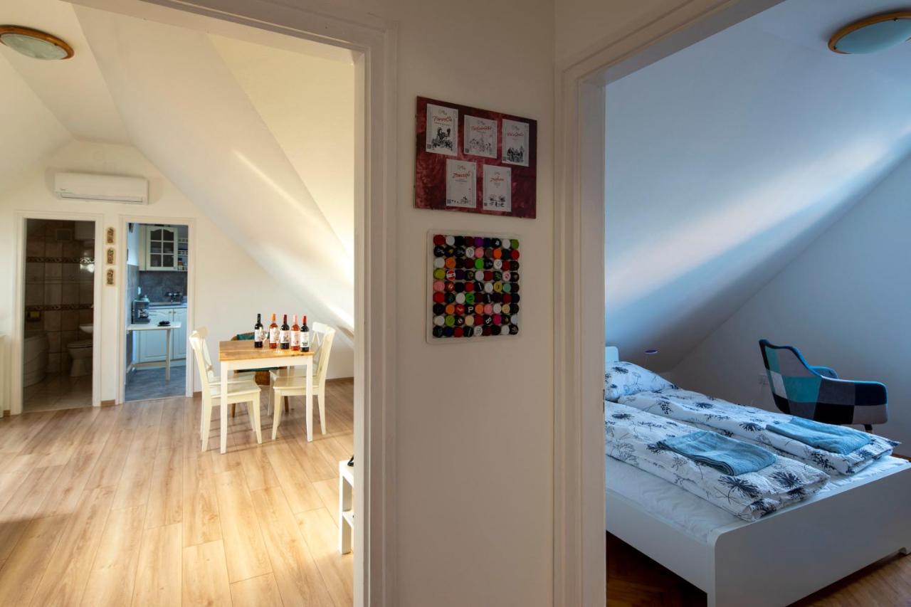 Darvin Apartman Eger Apartment Exterior photo